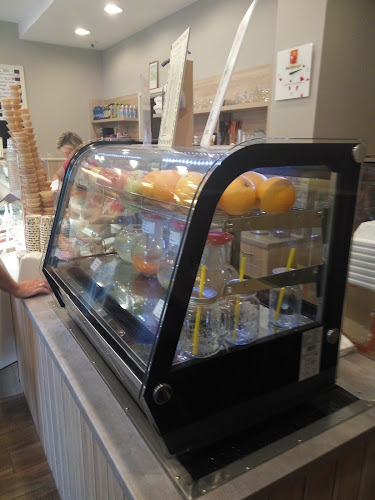 Comentarii opinii despre Fragola fagyizó