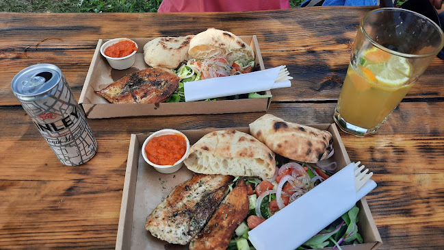 Comentarii opinii despre Kerékbár Zebegény