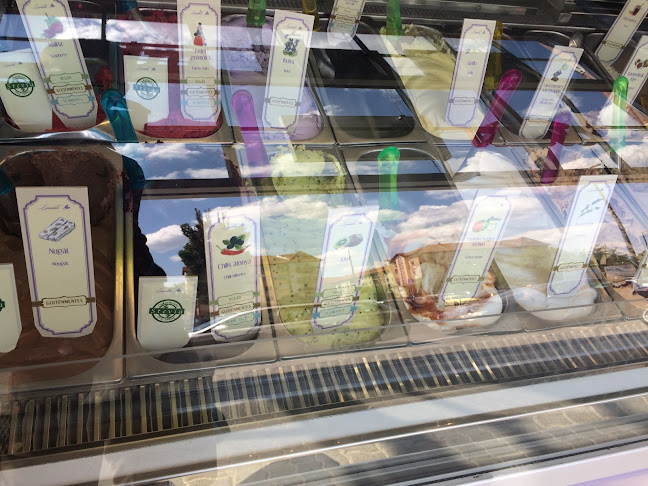 Opinii despre Levendula Kézműves Fagylaltozó Pólus Center în Budapest - Vendéglátás