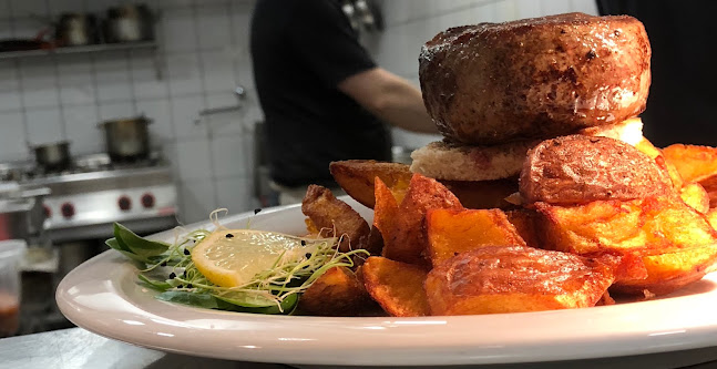 Comentarii opinii despre Pancser Pizza és Étterem