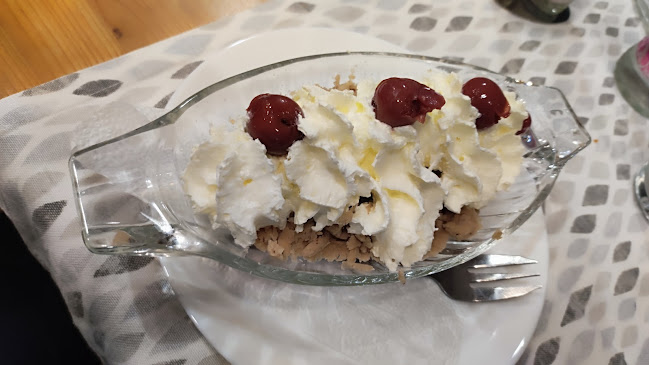 Opinii despre Tölgyfa Fogadó în Fehérvárcsurgó - Vendéglátás