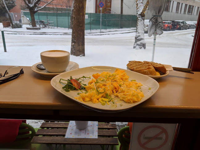 Pöttyös kávézó - Budapest