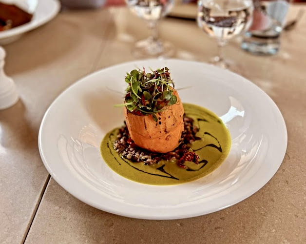 Budapest, Buda Castle, Csónak u. 1, 1015