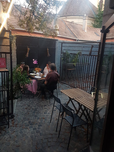 Opinii despre Freeride Street Food Bistro în Szentendre - Vendéglátás