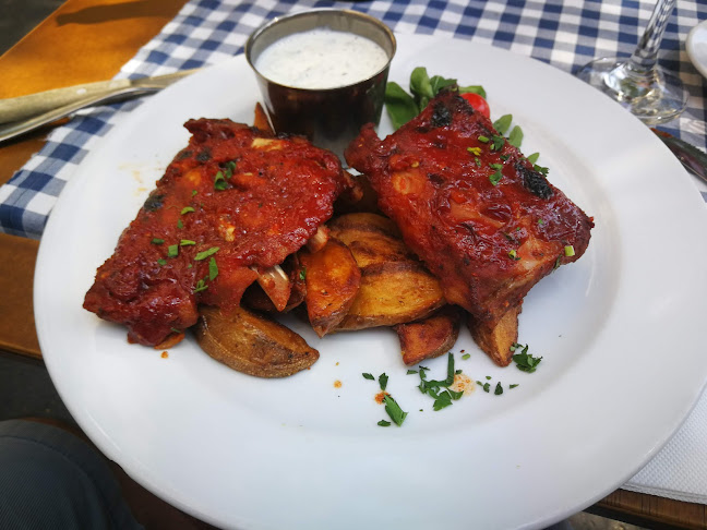 Opinii despre Belvárosi Lugas Restaurant în Budapest - Vendéglátás