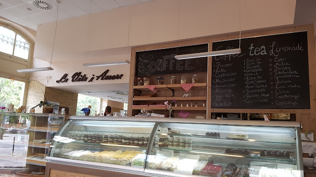 Comentarii opinii despre La Vita kávéház