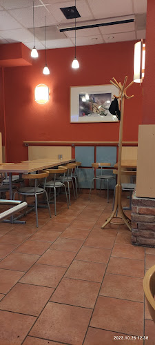 Delelő Gyorsétterem - Vendéglátás