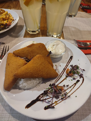 Comentarii opinii despre Gömböc Pizzéria