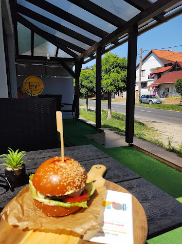 Opinii despre Tony's Burger în Tököl - Vendéglátás