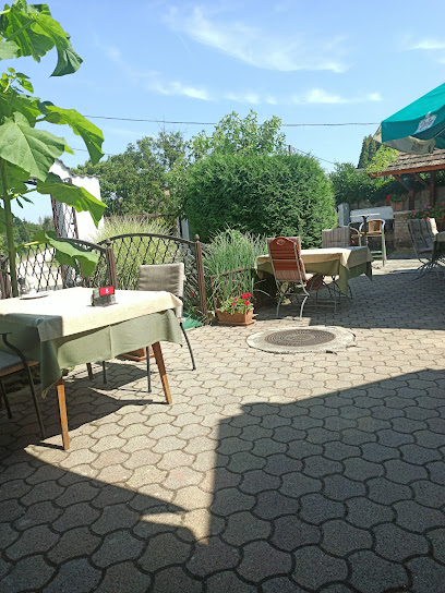 János Pince Étterem