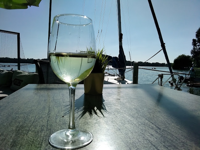 Comentarii opinii despre FröccsTerasz