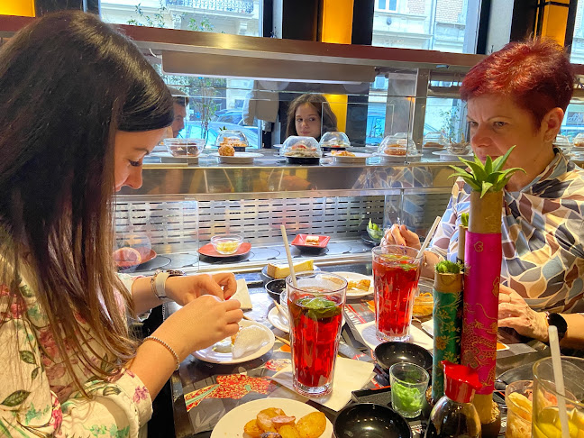 Comentarii opinii despre Wasabi Running Sushi & Wok Restaurant