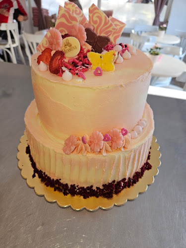 Opinii despre Hermina cukrászda és fagylaltozó în Halásztelek - Vendéglátás