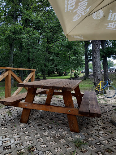Opinii despre Dobogókő Matyi Büfé & Grill în Pilisszentkereszt - Vendéglátás