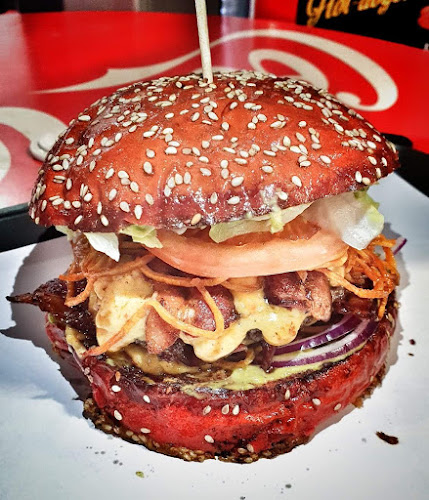 Comentarii opinii despre Burger Station