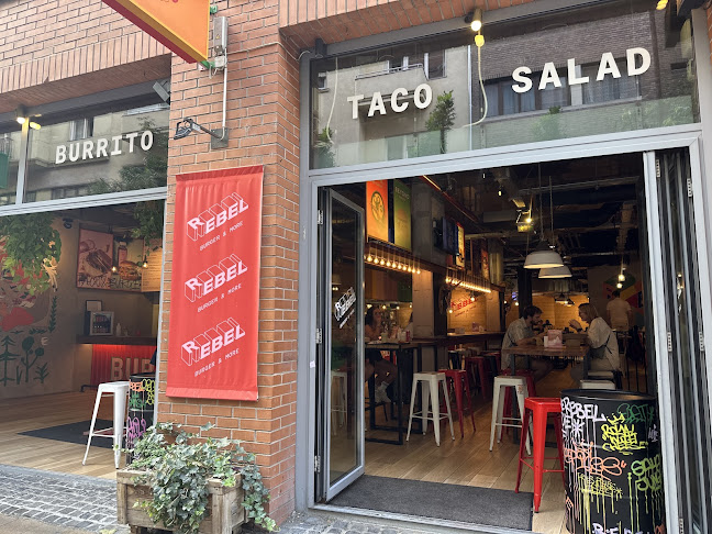 Comentarii opinii despre REBEL Burger & More