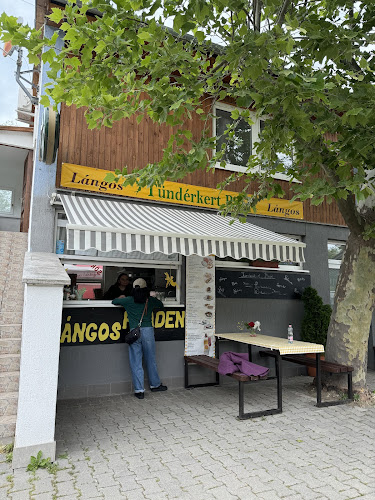 Comentarii opinii despre Tündérkert Büfé és Étkezde