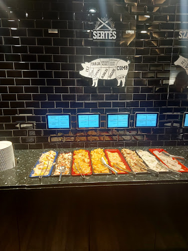 Comentarii opinii despre Trófea Grill Étterem Újbuda