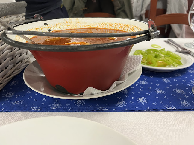 Opinii despre Fehértói Halászcsárda és Szálloda în Szeged - Vendéglátás