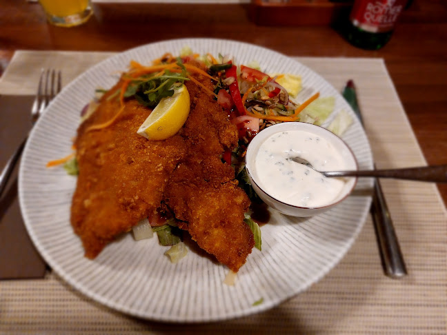 Opinii despre Yellow Pub étterem în Gödöllő - Vendéglátás