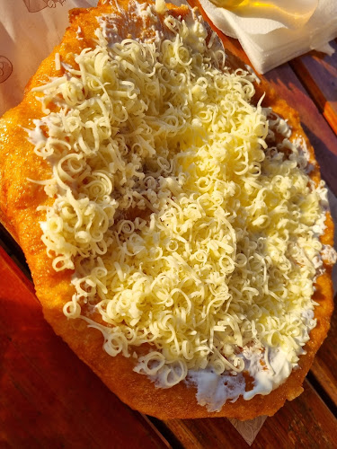 Makó, Csanád vezér tér 24, 6900