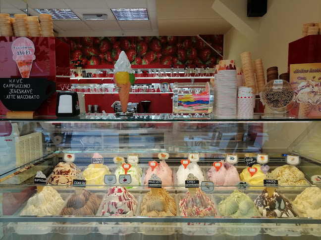 Dolomiti Fagylaltozó - Vendéglátás