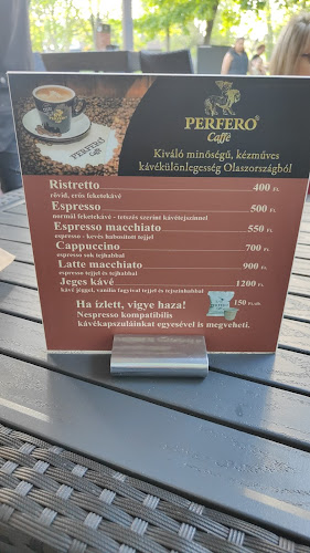 Opinii despre Kürtős Caffé în Badacsonytomaj - Vendéglátás