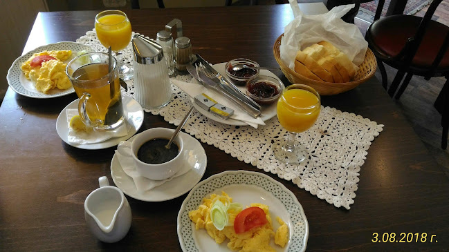 Budapest, Klauzál u. 23, 1072