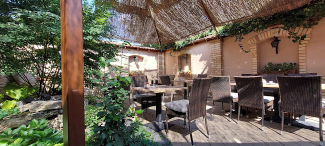 Várkanyar Vendéglő - Vendéglátás