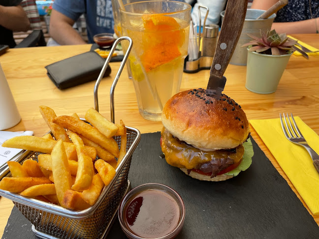 Opinii despre Paletta Bistrobar és Vinoteca în Balatonboglár - Vendéglátás