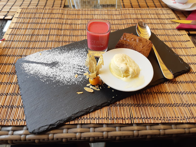 Sky Bistro - Vendéglátás