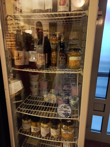 Panelpék // Egy falat kenyér - Vendéglátás