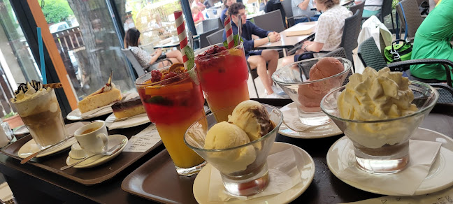 Opinii despre Cziniel Cukrászda és Találkozóhely în Budapest - Vendéglátás