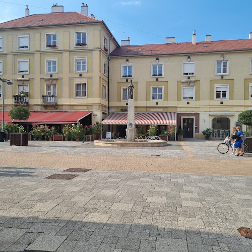 Szombathely, Fő tér 29, 9700