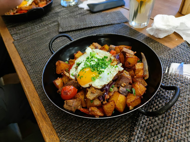 Stube Étterem - Vendéglátás