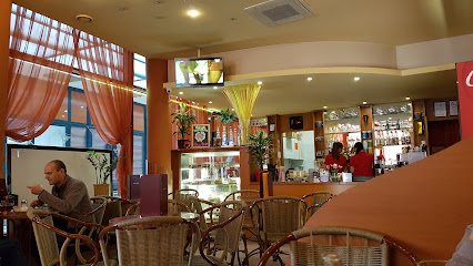 Delikát kávézó és cukrászda