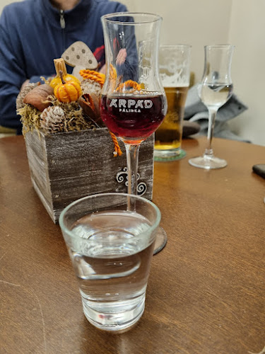 Pálinka Patika - Bár és Kávézó - Esztergom