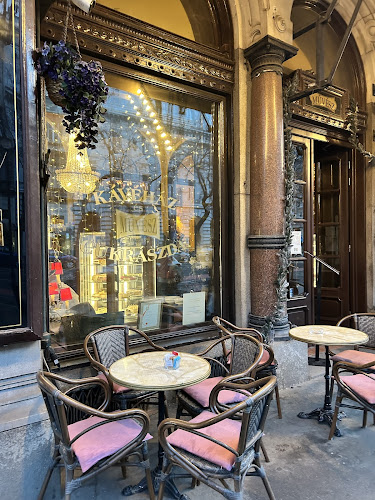 Művész Kávéház - Vendéglátás