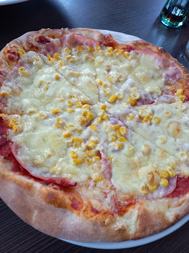 Bingo Pizzafutár (pizza házhozszállítás)