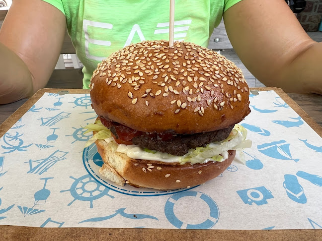 Balatonalmádi, Sirály u. 2, 8220