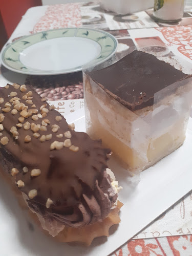 Opinii despre Palermo cukrászda în Üllő - Vendéglátás