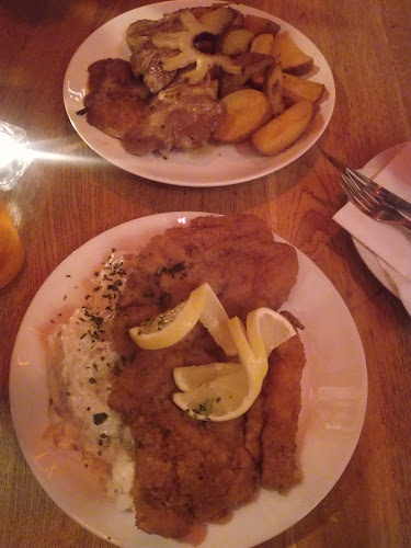 EXTRA Budapest - Brunch Bar Club - Budapest