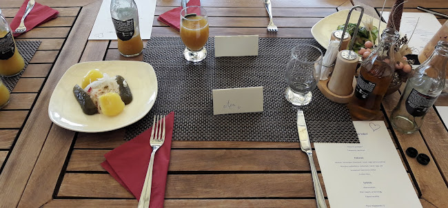 Kis Molo Kávézó Étkezde