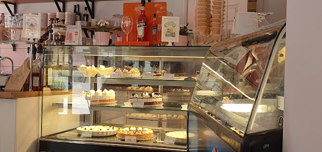 Comentarii opinii despre Süti Sarok