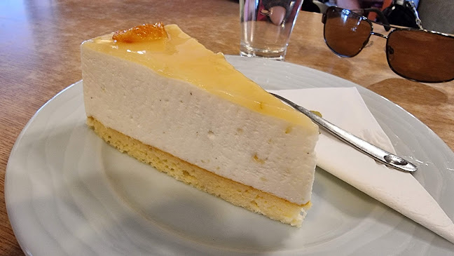 Központi Kávéház Szamos Cukrászda - Esztergom