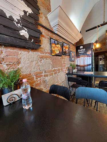 Opinii despre Farm Burger Vác în Vác - Vendéglátás