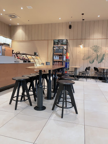 Comentarii opinii despre Starbucks Pécs