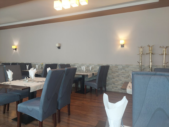 Arany Holló Étterem - Vendéglátás