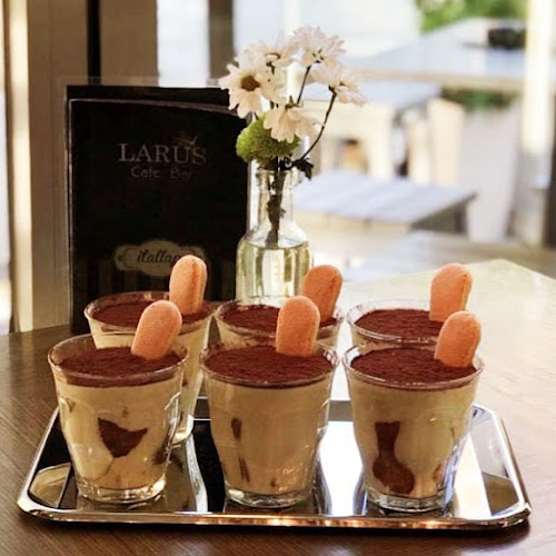 Comentarii opinii despre Larus Café Bar
