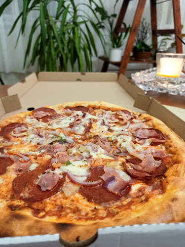 Opinii despre Pizzeria L'angolo în Kőszeg - Vendéglátás